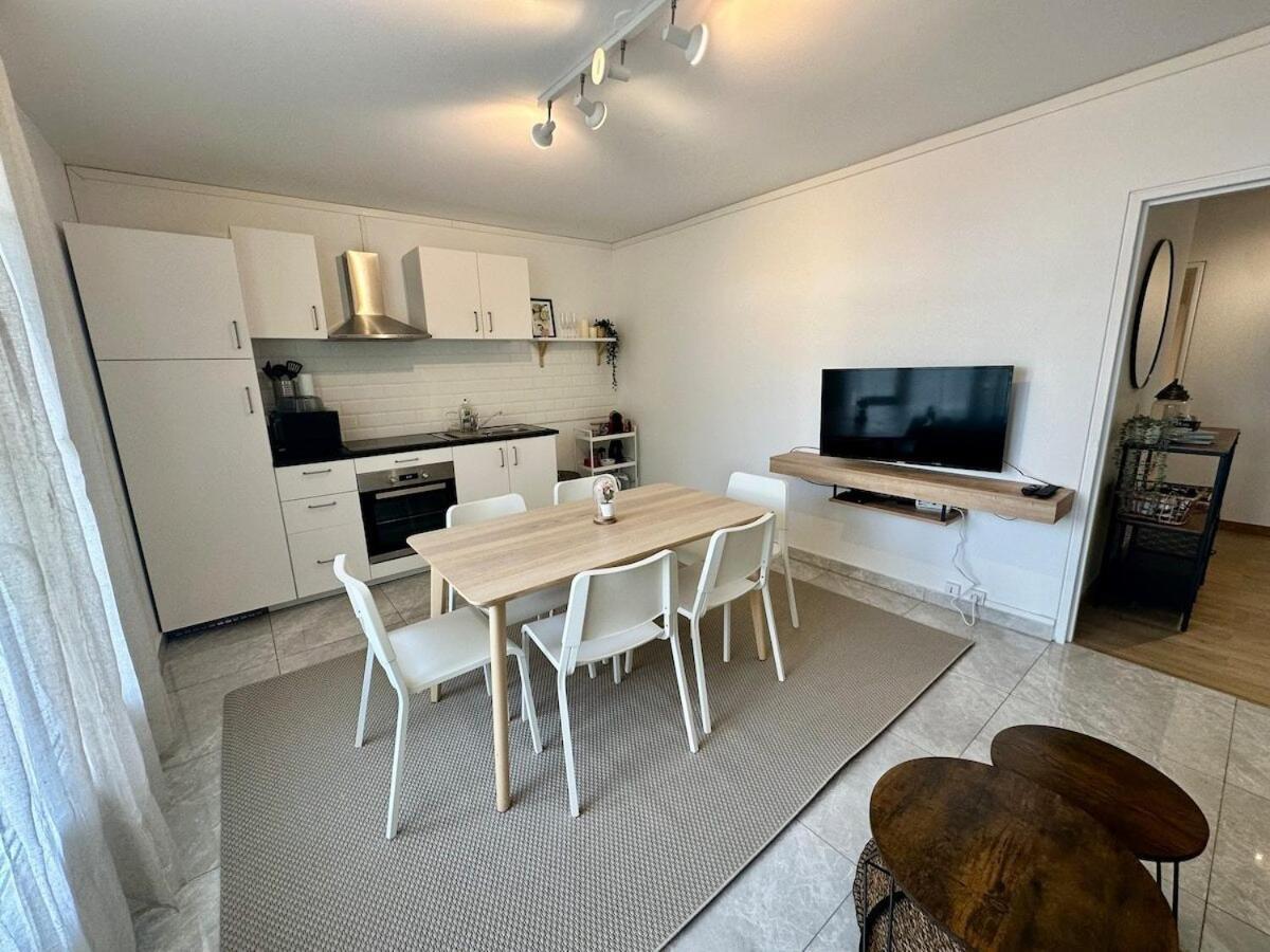 Au Coeur Du Quartier Taittinger Apartment Reims Luaran gambar